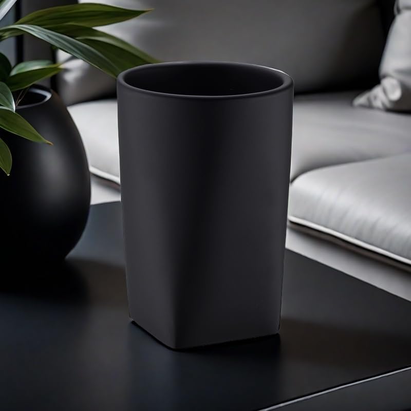 Modern Resin Bath Tumbler Holder in Matte Black Design