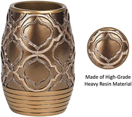 Elegant Gold Spindle Tumbler
