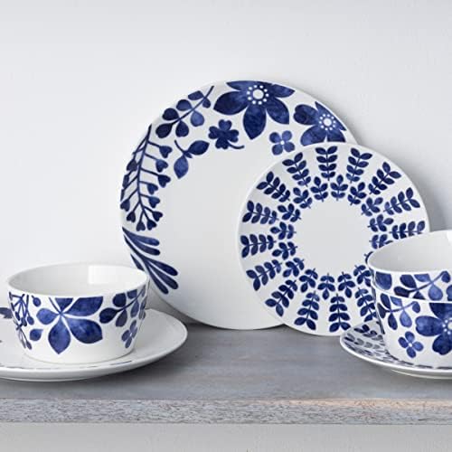 Stunning Sandefjord Dinner Plates in BlueWhite for Entertaining at Home