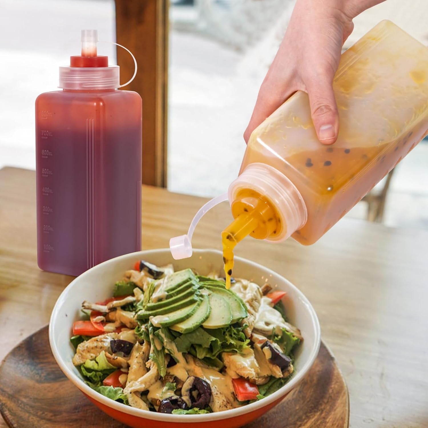 Sturdy Squeezer Bottle for Saucy Goodness - 27oz800ML