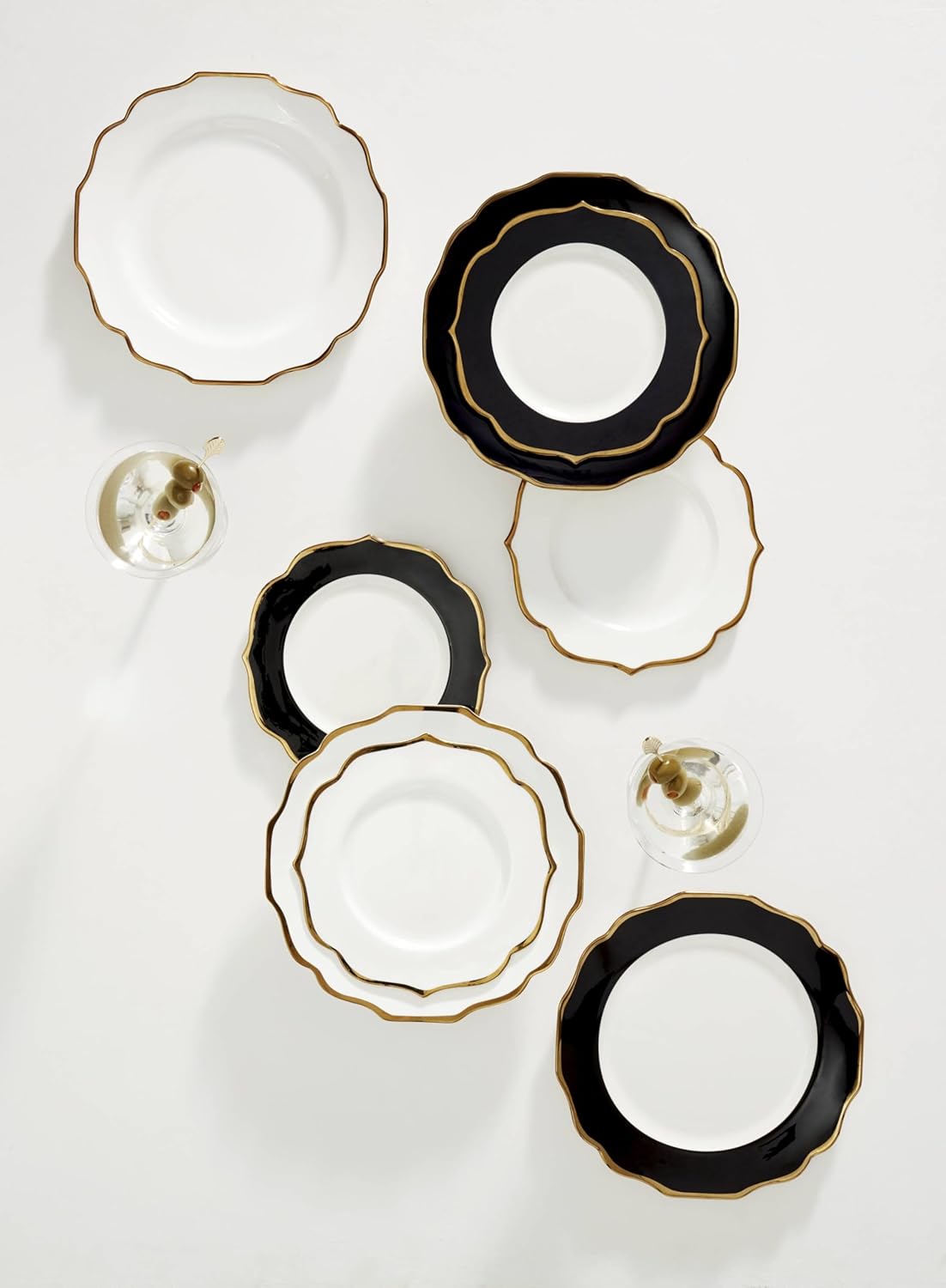Elegant 4-Plate Set Black