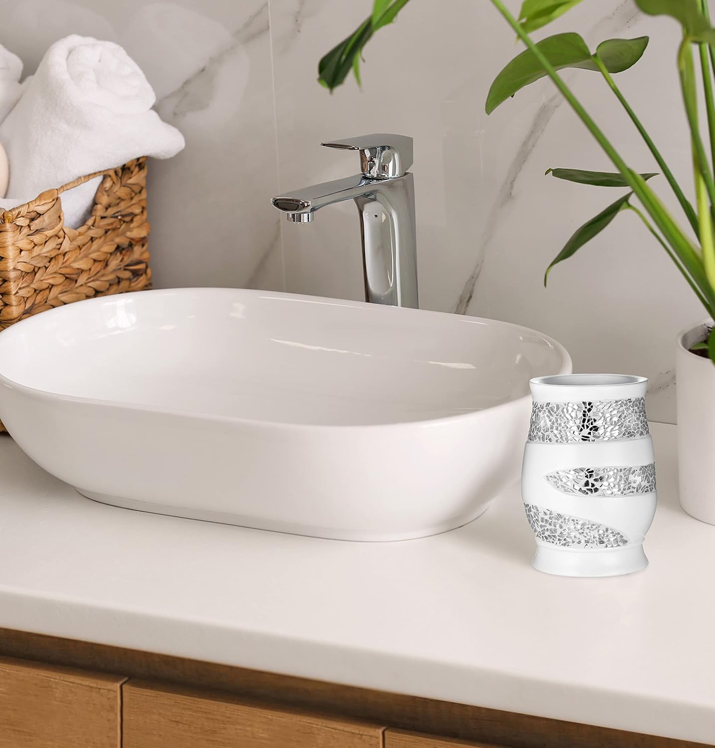 Stylish Sinatra Tumbler - Modern Luxury Bath Tumbler