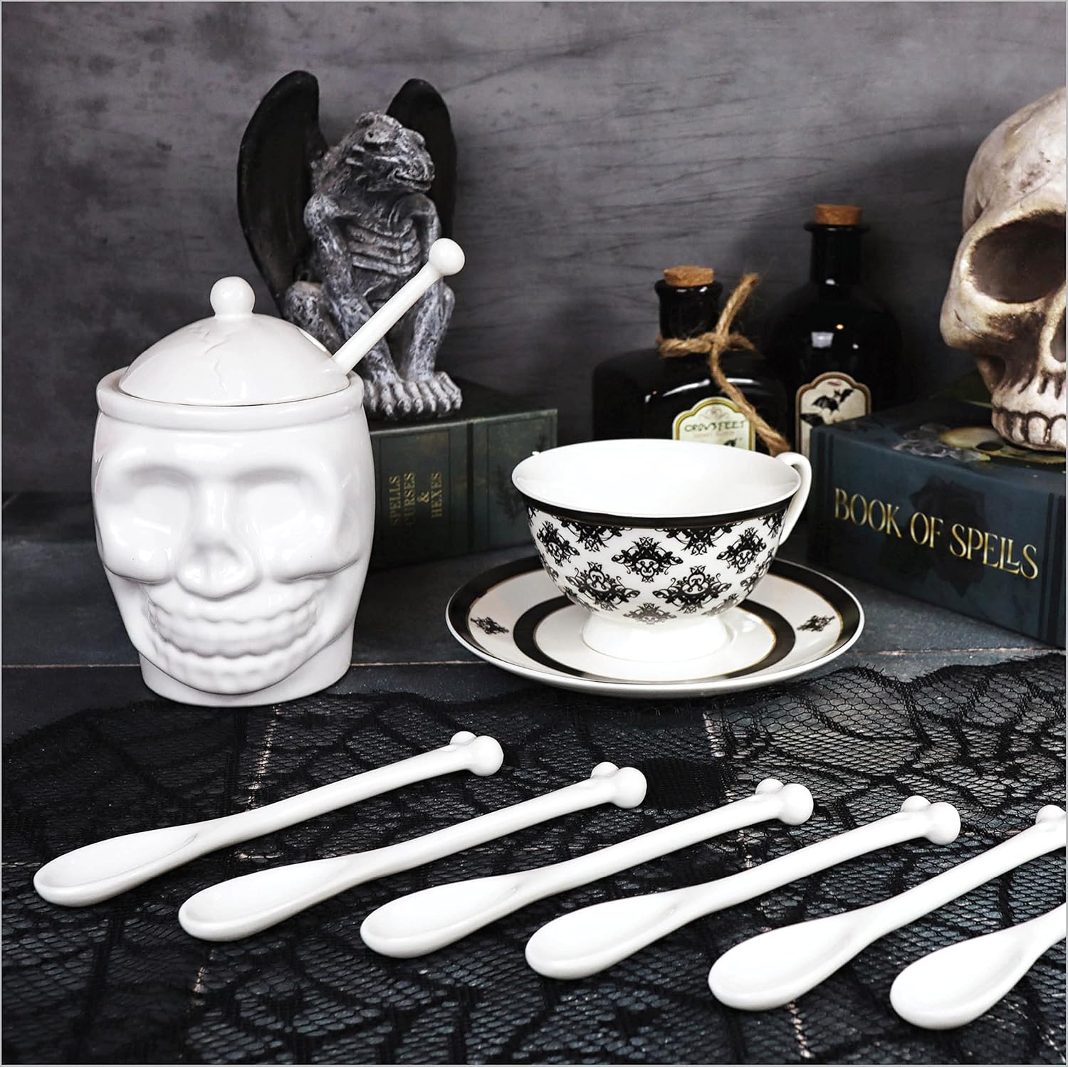 Deluxe Spooky Halloween Gift Set for Witchwitches