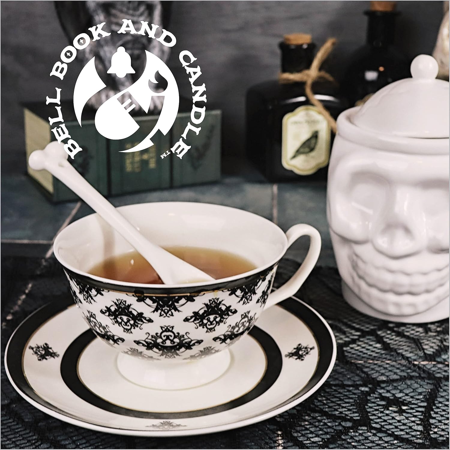 Deluxe Spooky Halloween Gift Set for Witchwitches